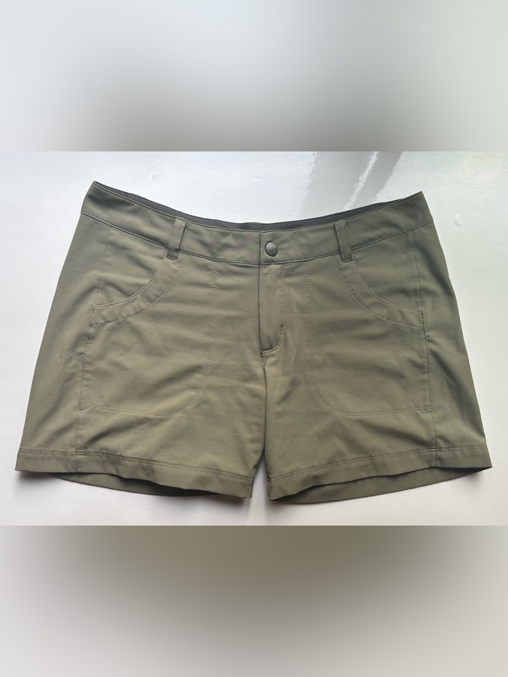 Patagonia khaki olive hiking utility micro shorts women outdoor gorpcore